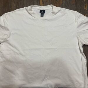 H&M Men’s Cropped Tee